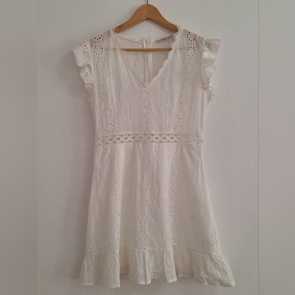 MISS KELLY  White Lace Midi Dress